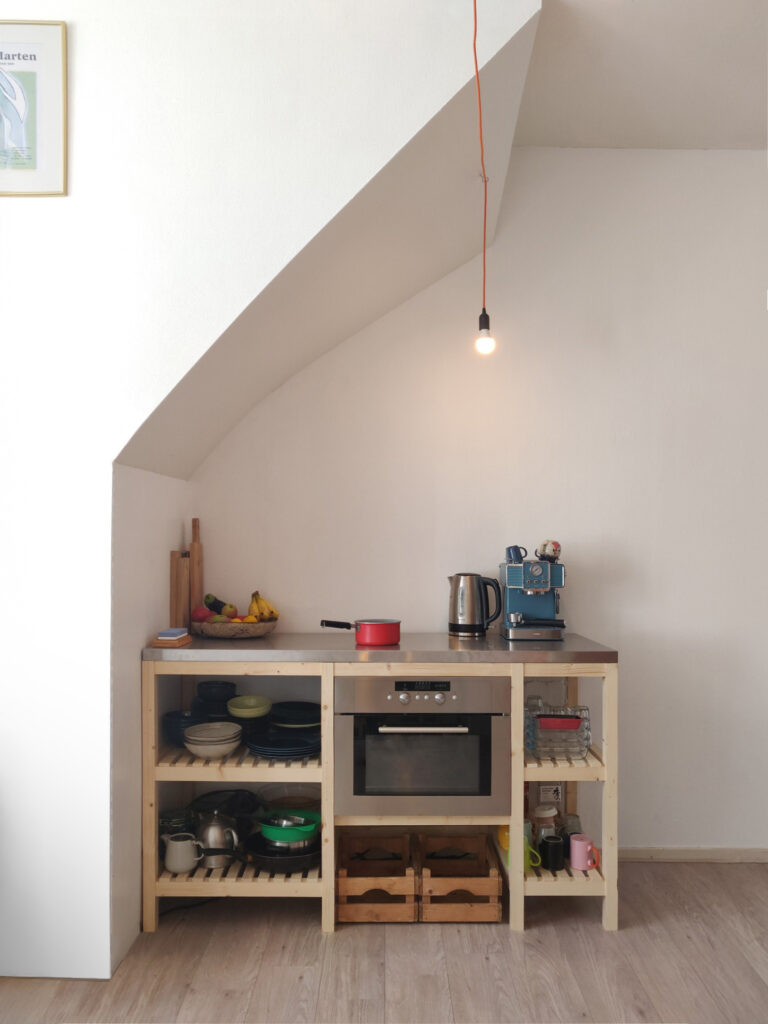 Kitchen counter by Silas Windrich - Atelier SW